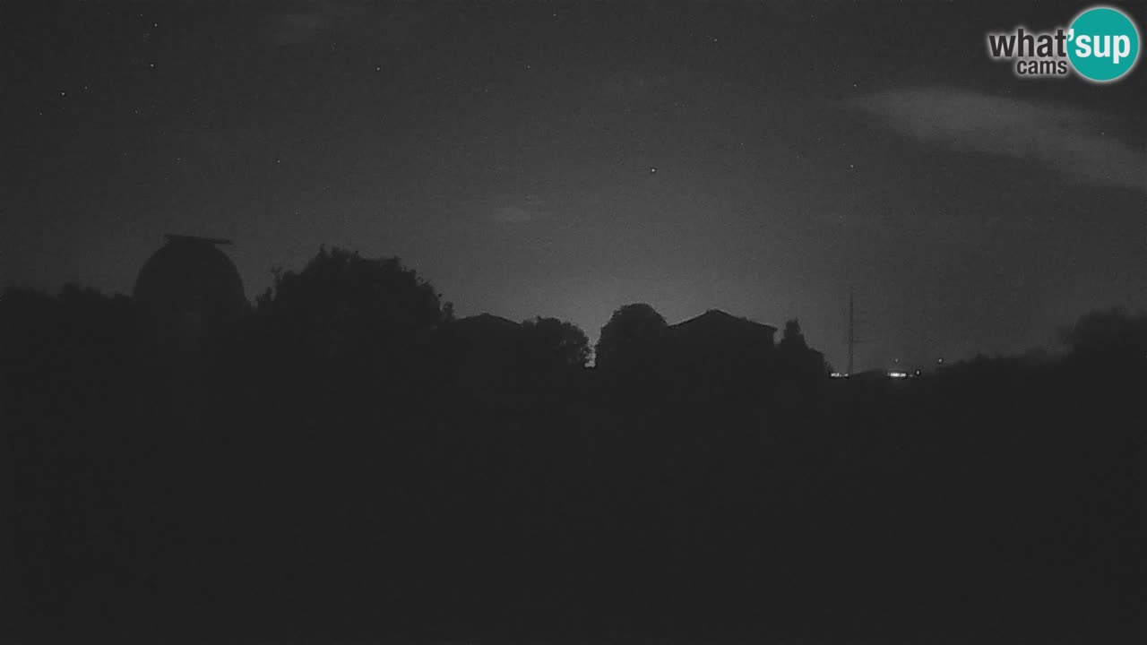 Višnjan Observatory Live Webcam – Explore the Sky, Asteroids, Comets, and Meteoroids