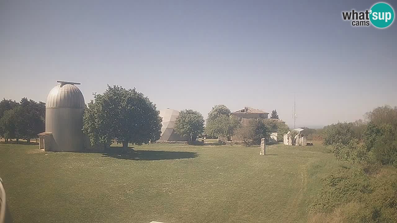Cámara web en vivo del Observatorio de Višnjan: explora el cielo, los asteroides, cometas y meteoroides