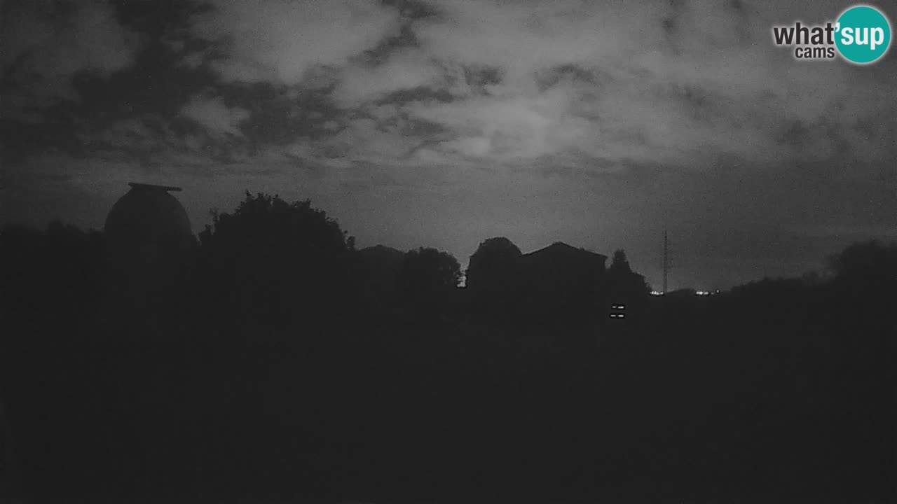 Višnjan Observatory Live Webcam – Explore the Sky, Asteroids, Comets, and Meteoroids