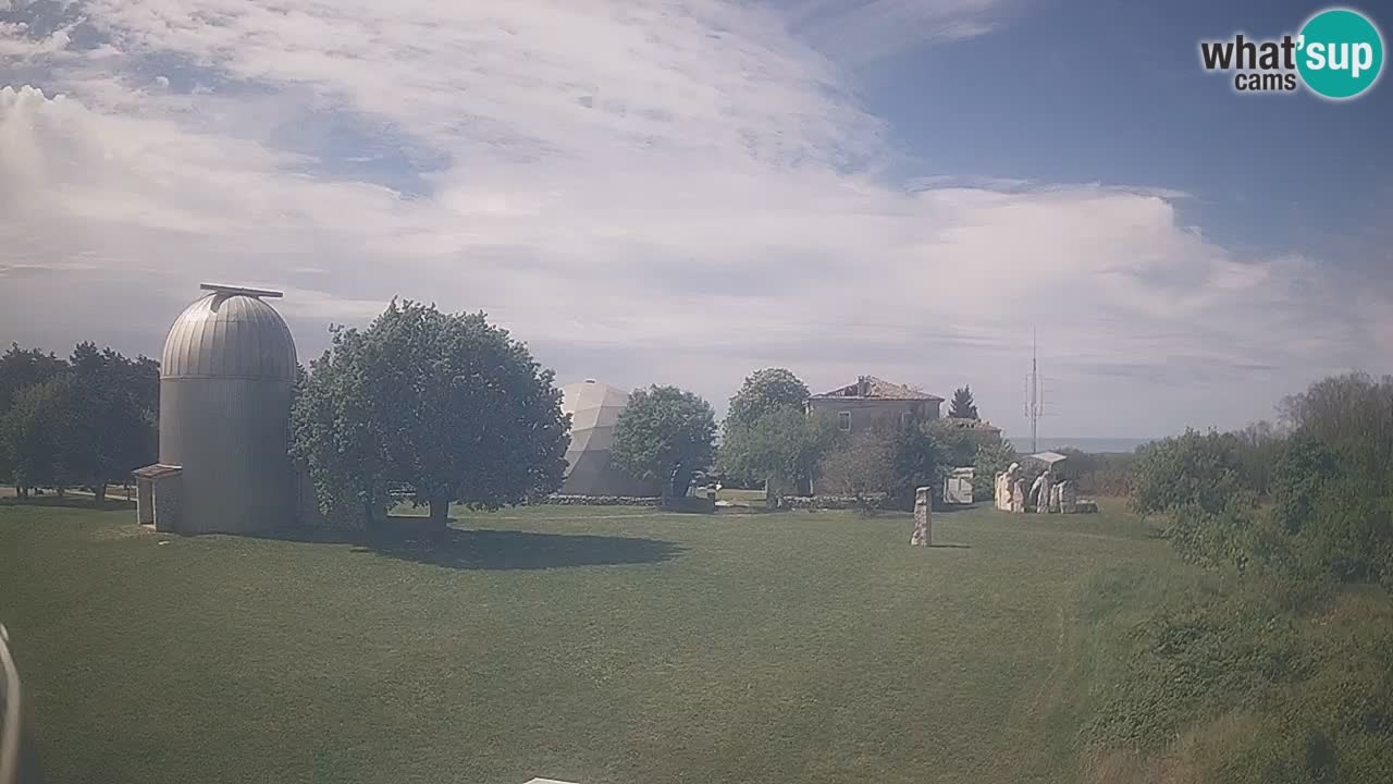 Višnjan Observatory Live Webcam – Explore the Sky, Asteroids, Comets, and Meteoroids