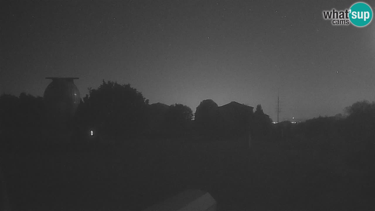 Observatorij Višnjan spletna kamera – Odkrivajte nebo, asteroide, komete in meteorite