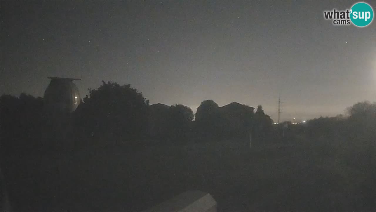 Višnjan Observatory Live Webcam – Explore the Sky, Asteroids, Comets, and Meteoroids