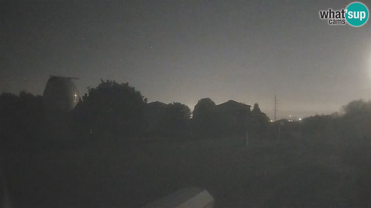 Webcam en direct de l’Observatoire de Višnjan – Explorez le ciel, les astéroïdes, les comètes et les météoroïdes