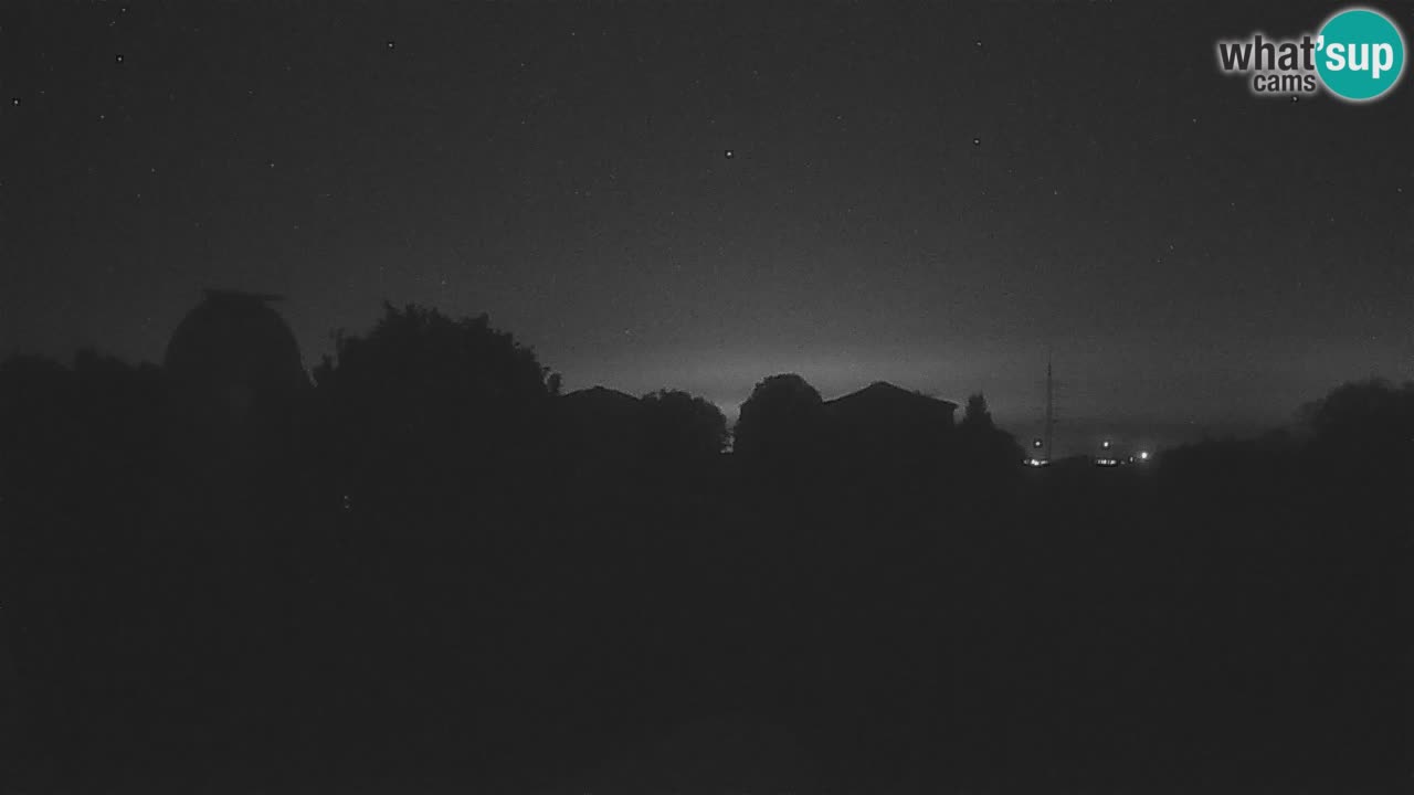 Observatorij Višnjan spletna kamera – Odkrivajte nebo, asteroide, komete in meteorite