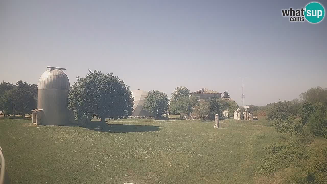 Višnjan Observatory Live Webcam – Explore the Sky, Asteroids, Comets, and Meteoroids