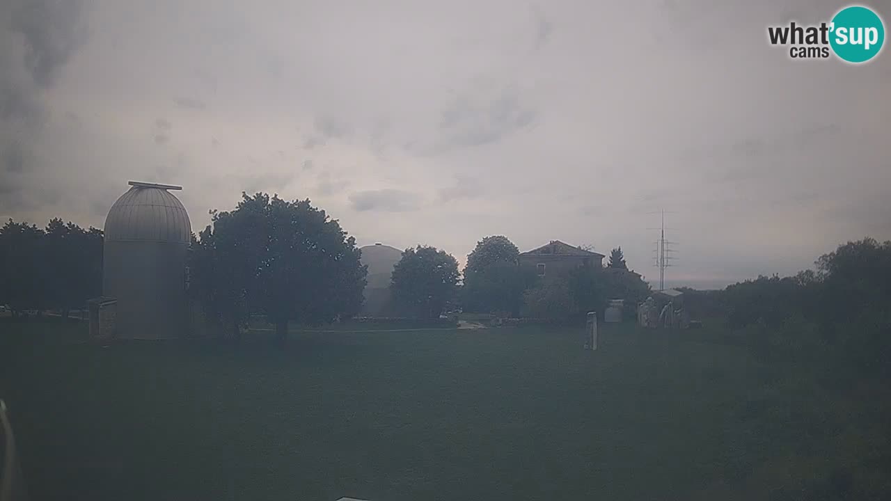 Višnjan Observatory Live Webcam – Explore the Sky, Asteroids, Comets, and Meteoroids