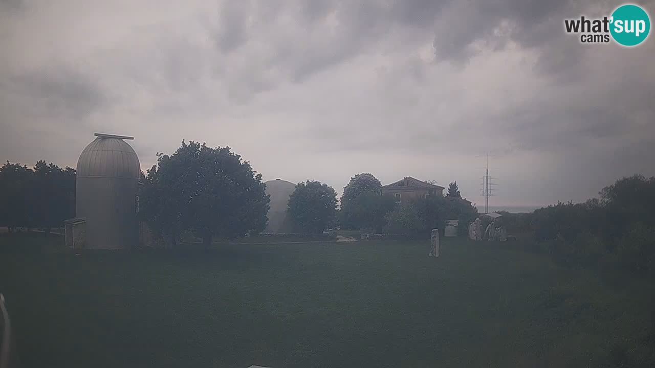 Višnjan Observatory Live Webcam – Explore the Sky, Asteroids, Comets, and Meteoroids