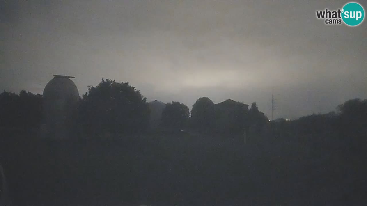 Višnjan Observatory Live Webcam – Explore the Sky, Asteroids, Comets, and Meteoroids