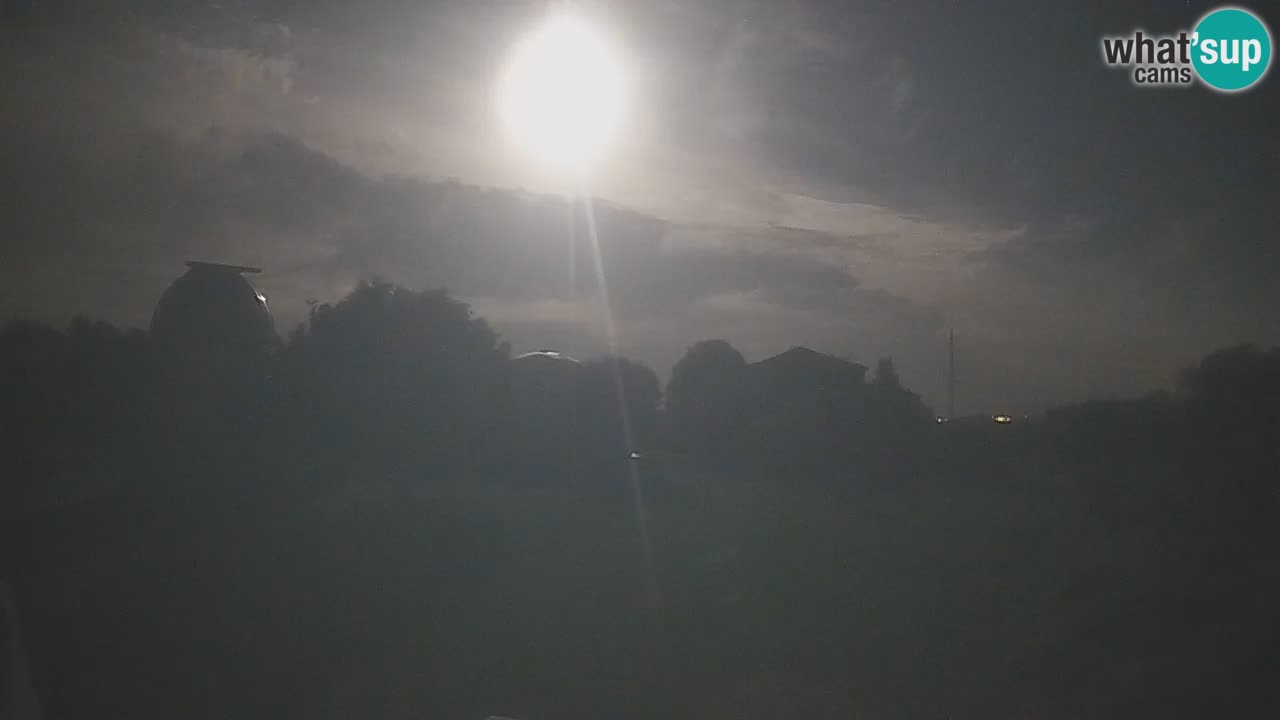 Observatorij Višnjan spletna kamera – Odkrivajte nebo, asteroide, komete in meteorite