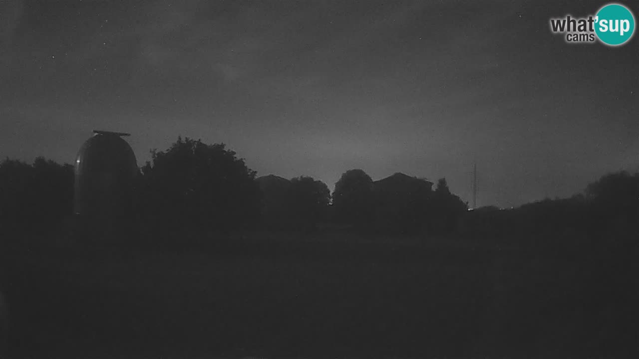 Višnjan Observatory Live Webcam – Explore the Sky, Asteroids, Comets, and Meteoroids