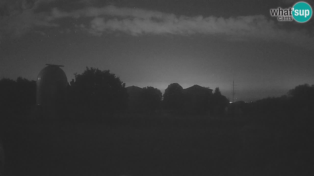 Observatorij Višnjan spletna kamera – Odkrivajte nebo, asteroide, komete in meteorite