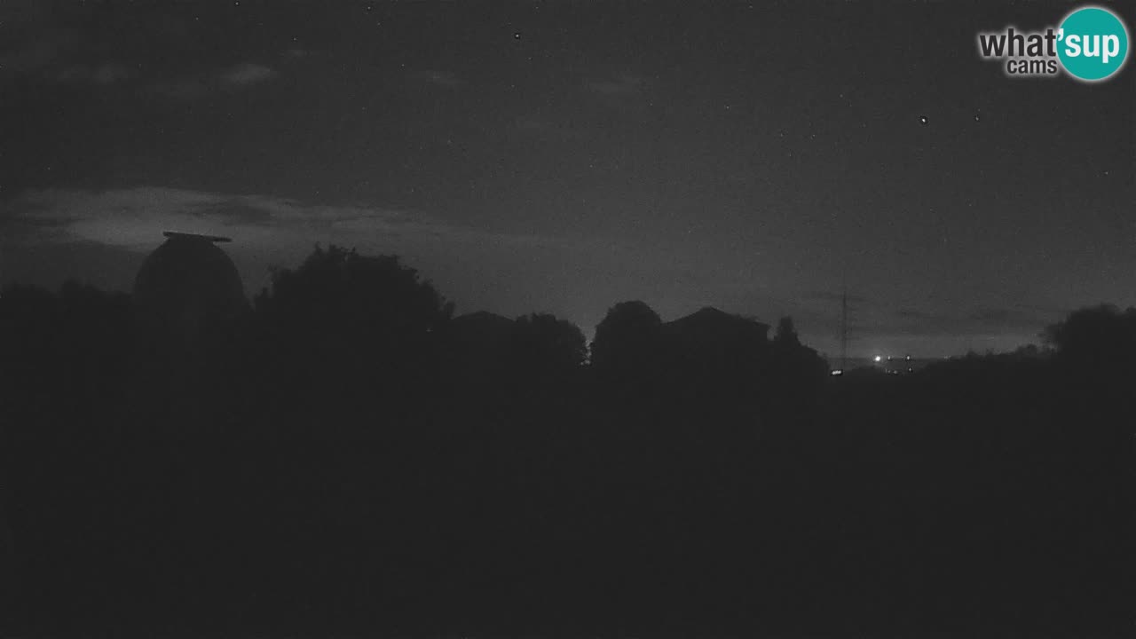 Višnjan Observatory Live Webcam – Explore the Sky, Asteroids, Comets, and Meteoroids