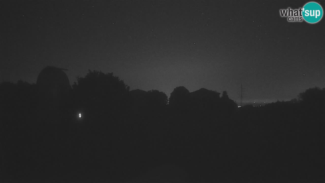 Webcam en direct de l’Observatoire de Višnjan – Explorez le ciel, les astéroïdes, les comètes et les météoroïdes