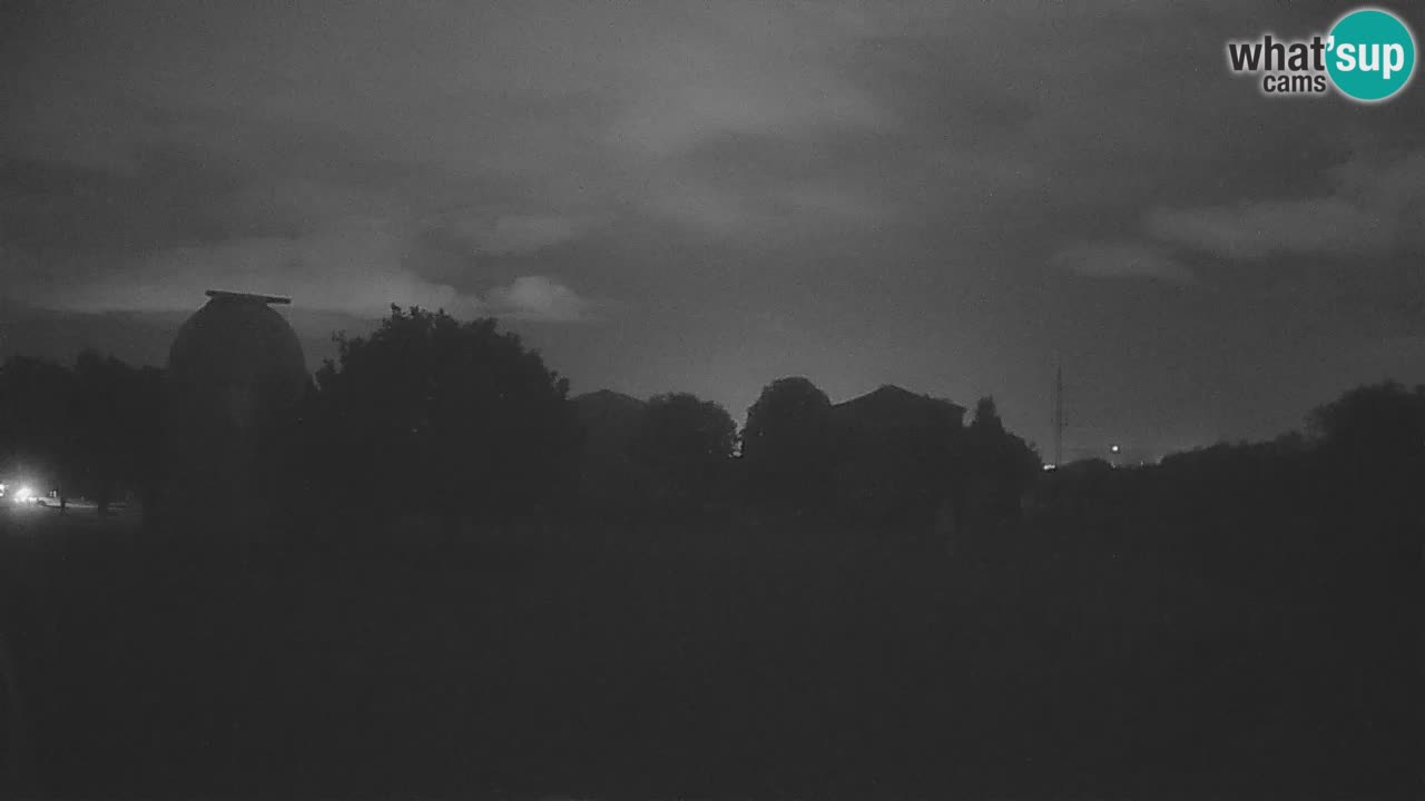 Višnjan Observatory Live Webcam – Explore the Sky, Asteroids, Comets, and Meteoroids