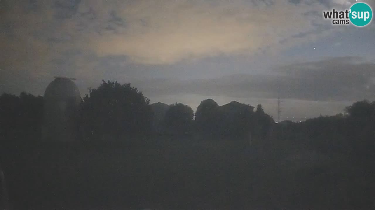 Višnjan Observatory Live Webcam – Explore the Sky, Asteroids, Comets, and Meteoroids