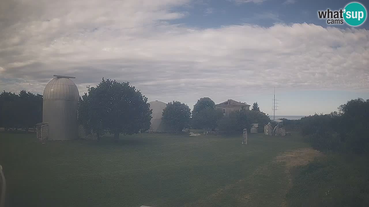 Višnjan Observatory Live Webcam – Explore the Sky, Asteroids, Comets, and Meteoroids