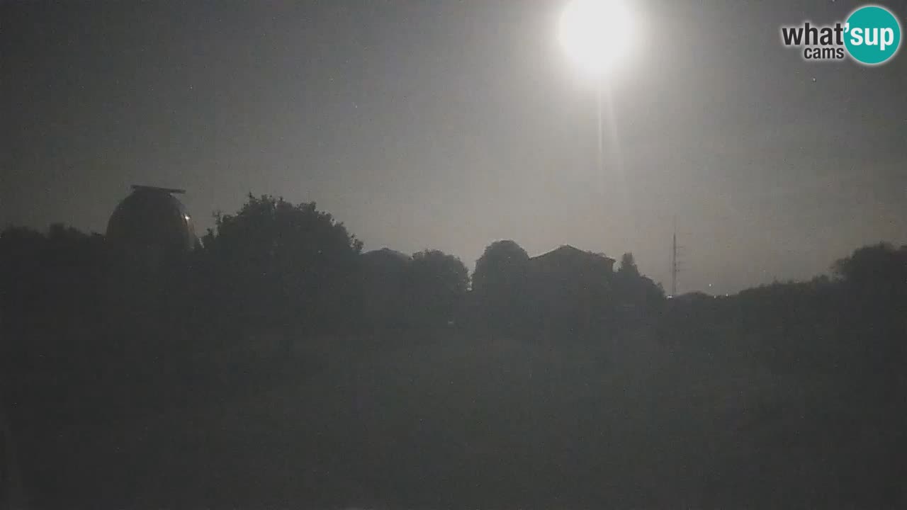 Višnjan Observatory Live Webcam – Explore the Sky, Asteroids, Comets, and Meteoroids