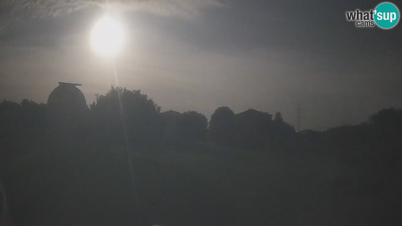 Višnjan Observatory Live Webcam – Explore the Sky, Asteroids, Comets, and Meteoroids