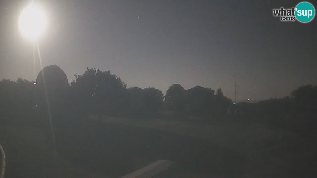Višnjan Observatory Live Webcam – Explore the Sky, Asteroids, Comets, and Meteoroids