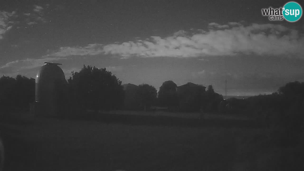 Višnjan Observatory Live Webcam – Explore the Sky, Asteroids, Comets, and Meteoroids