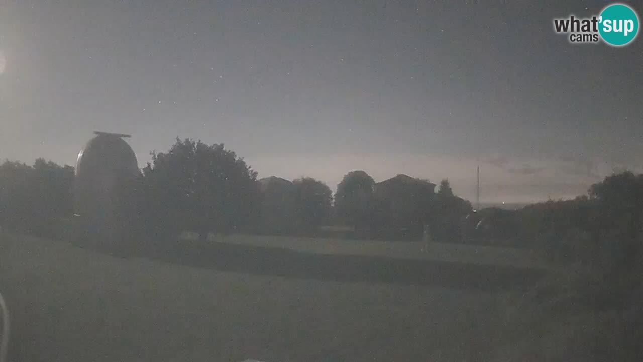 Višnjan Observatory Live Webcam – Explore the Sky, Asteroids, Comets, and Meteoroids