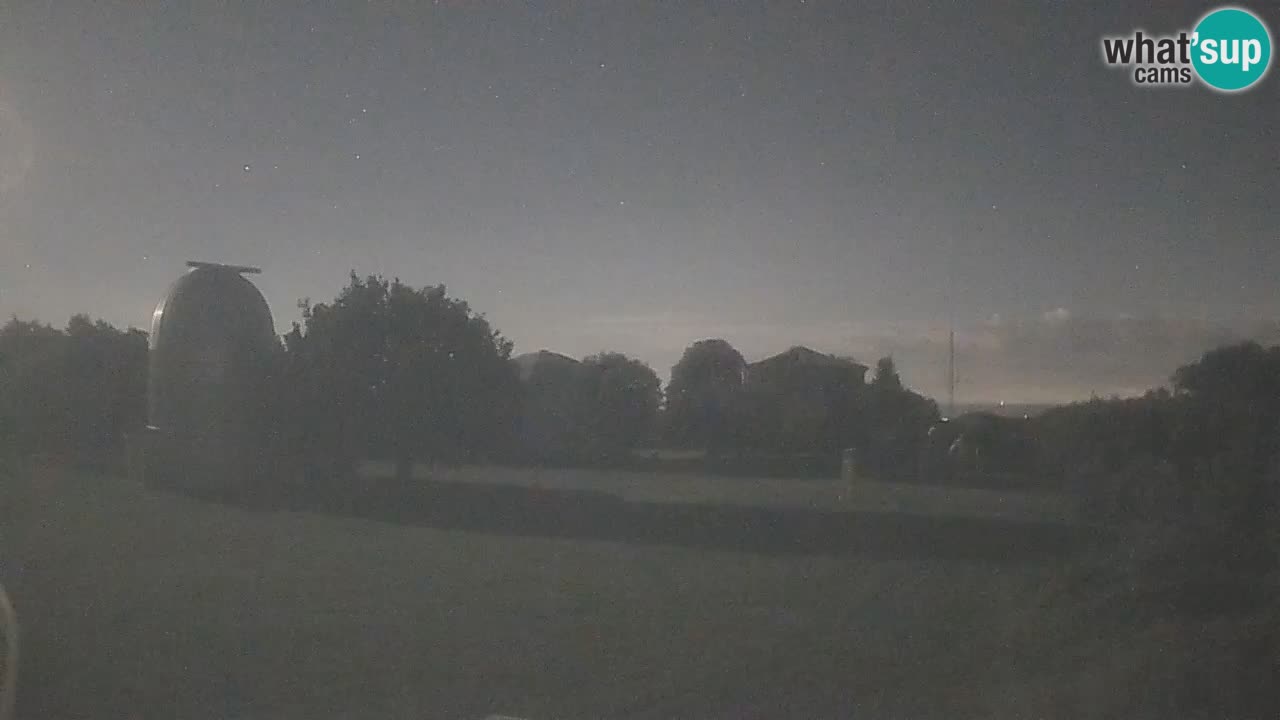Cámara web en vivo del Observatorio de Višnjan: explora el cielo, los asteroides, cometas y meteoroides