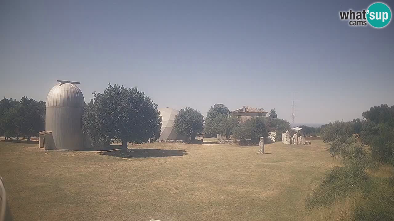 Višnjan Observatory Live Webcam – Explore the Sky, Asteroids, Comets, and Meteoroids