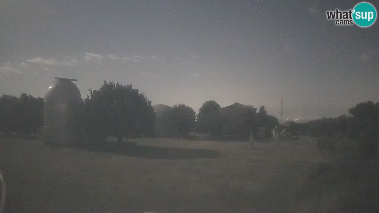 Višnjan-Observatorium Live Webcam – Explore the Sky, Asteroids, Comets, and Meteoroids