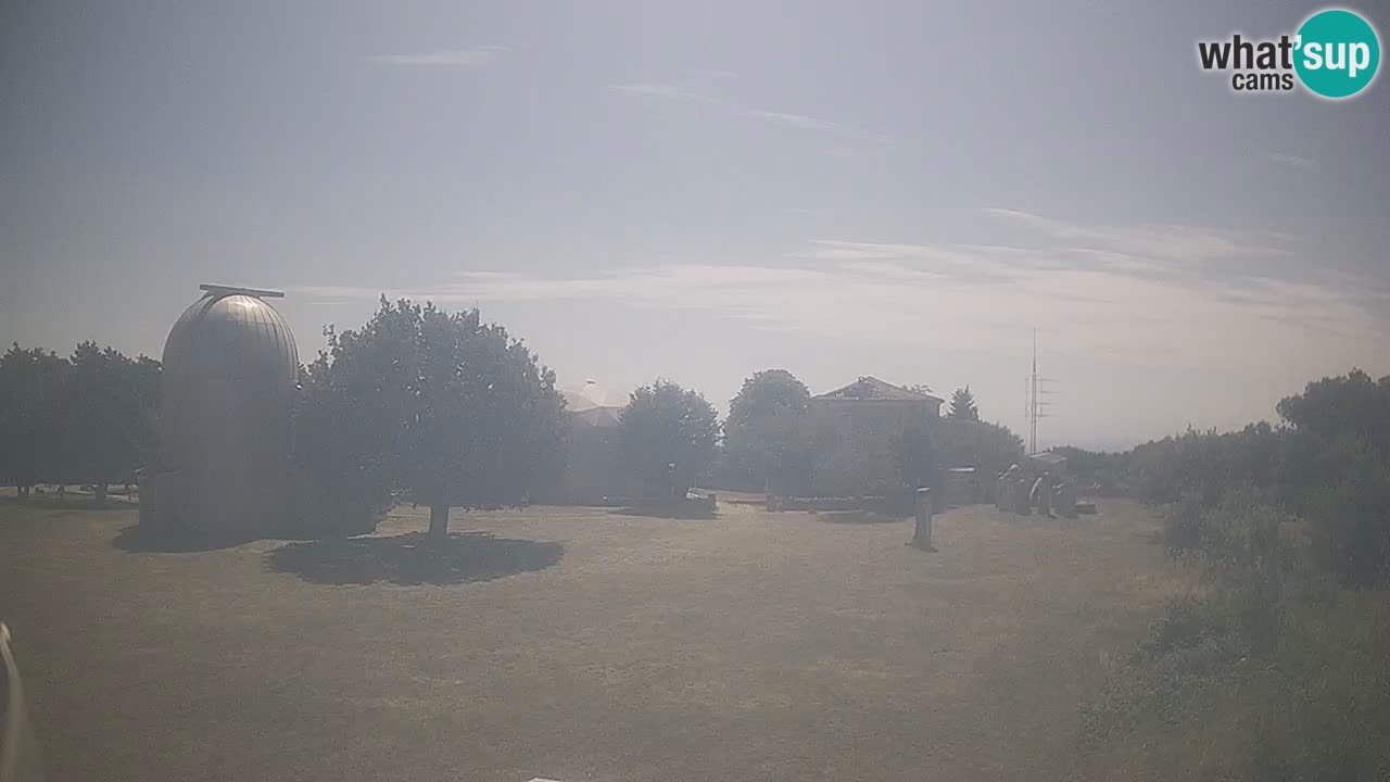 Višnjan Observatory Live Webcam – Explore the Sky, Asteroids, Comets, and Meteoroids
