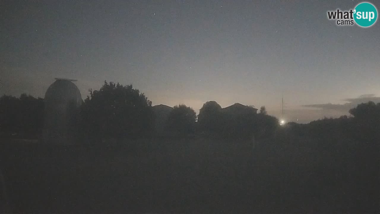 Višnjan-Observatorium Live Webcam – Explore the Sky, Asteroids, Comets, and Meteoroids