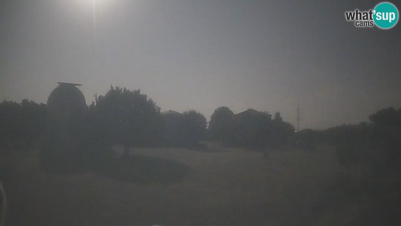 Višnjan-Observatorium Live Webcam – Explore the Sky, Asteroids, Comets, and Meteoroids