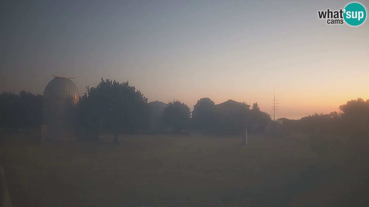 Višnjan Observatory Live Webcam – Explore the Sky, Asteroids, Comets, and Meteoroids