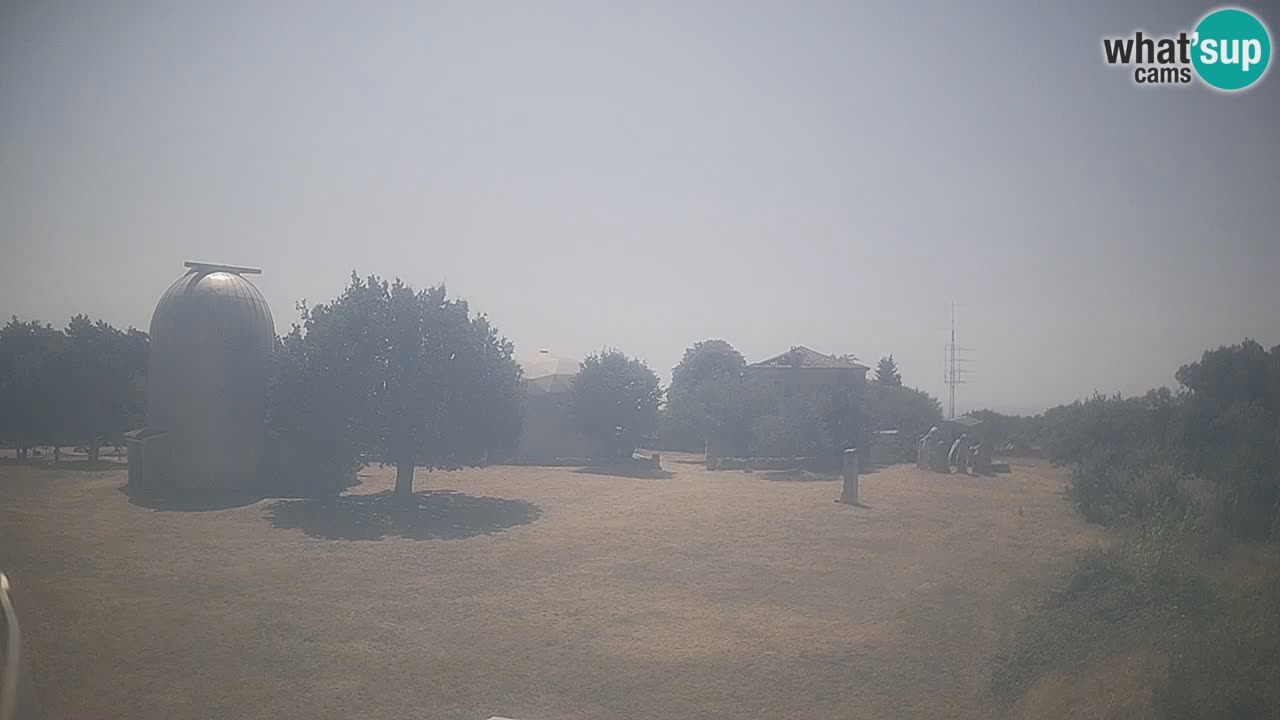 Webcam en direct de l’Observatoire de Višnjan – Explorez le ciel, les astéroïdes, les comètes et les météoroïdes
