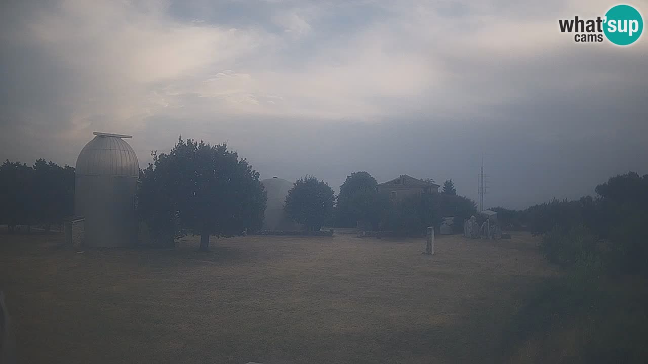 Webcam en direct de l’Observatoire de Višnjan – Explorez le ciel, les astéroïdes, les comètes et les météoroïdes