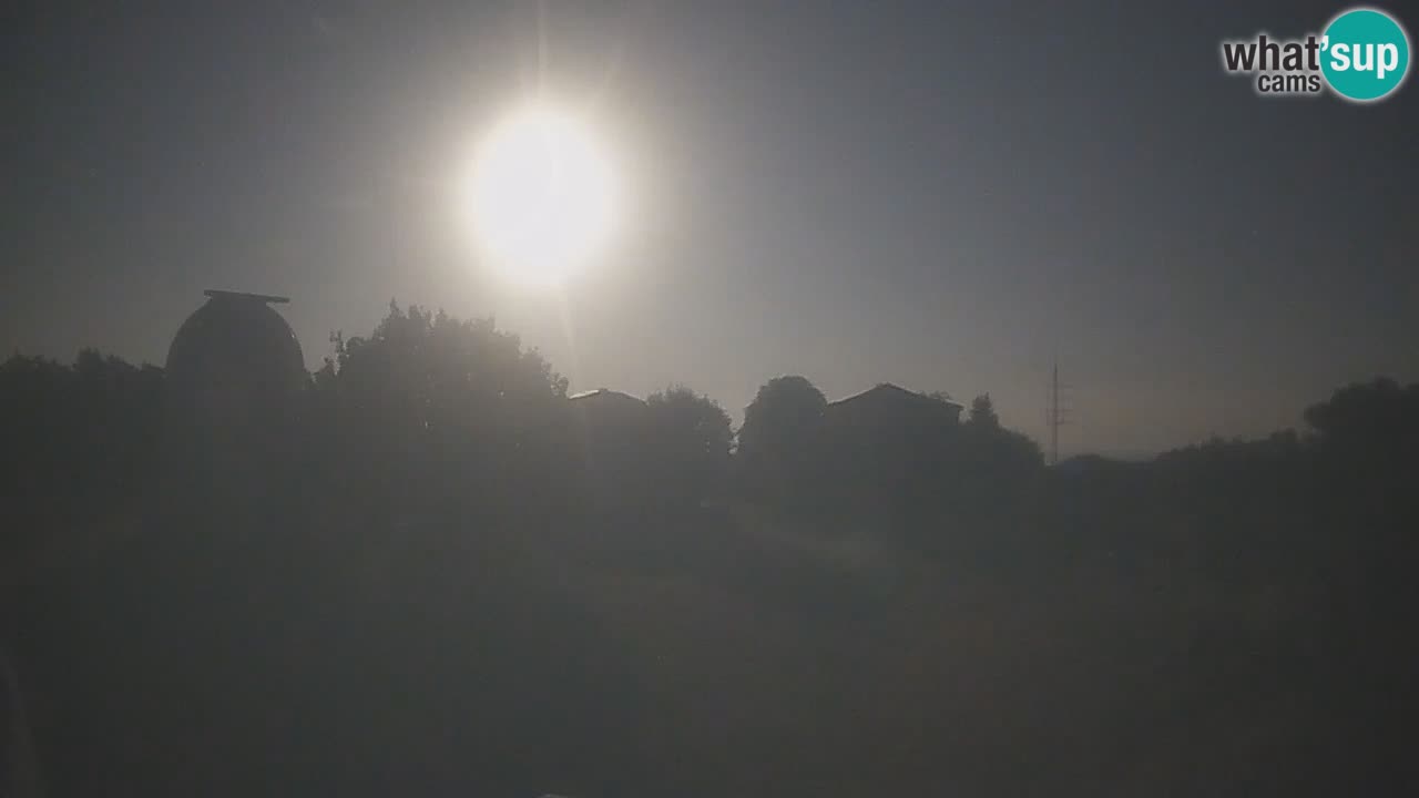 Observatorij Višnjan spletna kamera – Odkrivajte nebo, asteroide, komete in meteorite