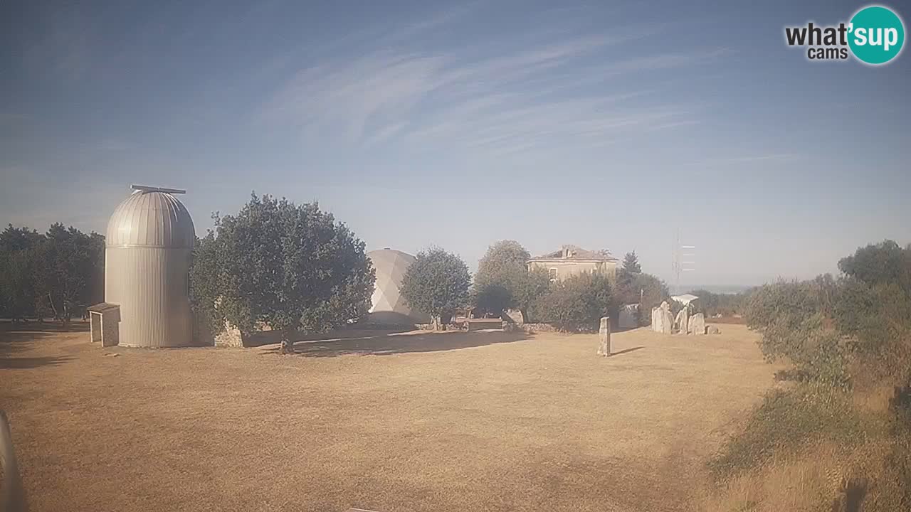 Webcam en direct de l’Observatoire de Višnjan – Explorez le ciel, les astéroïdes, les comètes et les météoroïdes