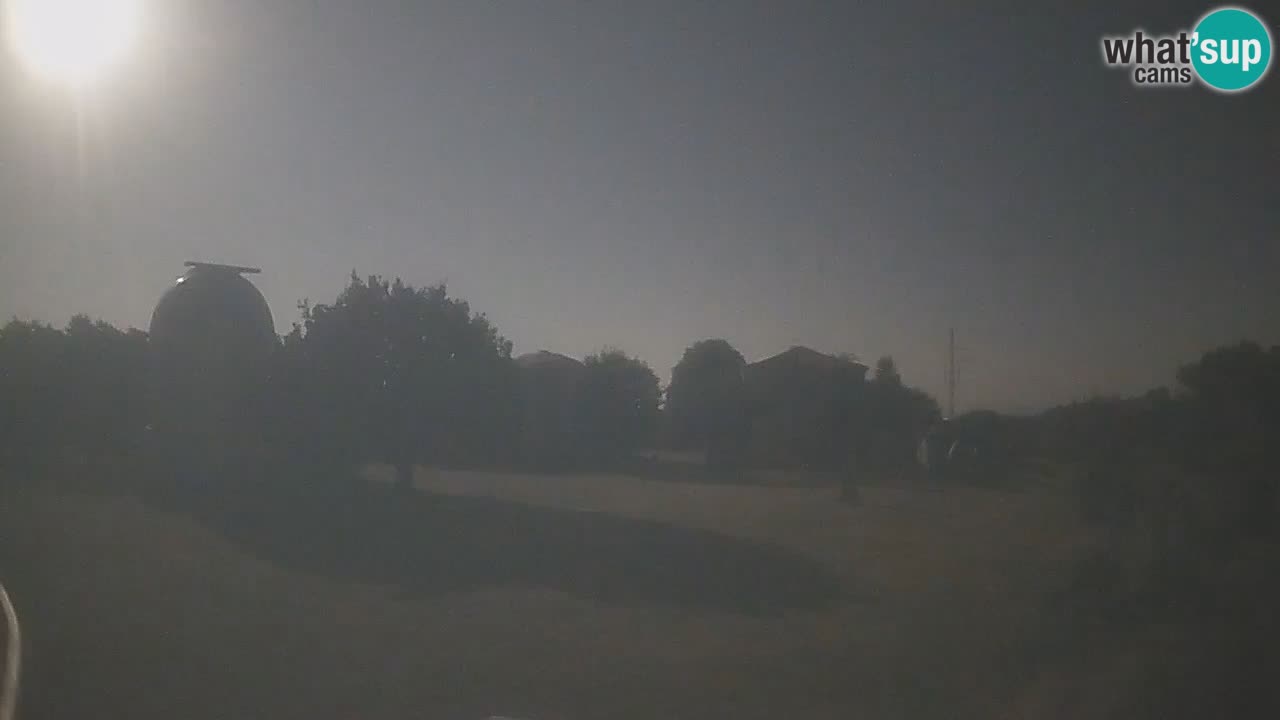 Višnjan-Observatorium Live Webcam – Explore the Sky, Asteroids, Comets, and Meteoroids