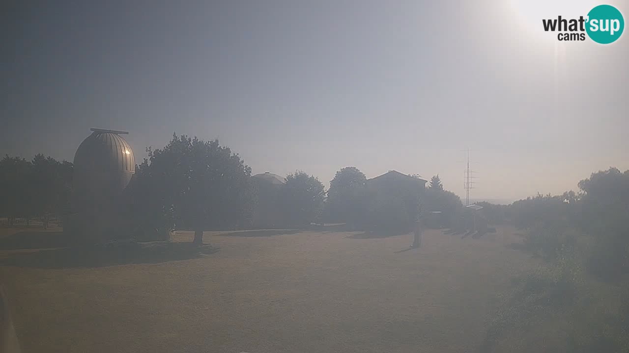 Webcam en direct de l’Observatoire de Višnjan – Explorez le ciel, les astéroïdes, les comètes et les météoroïdes