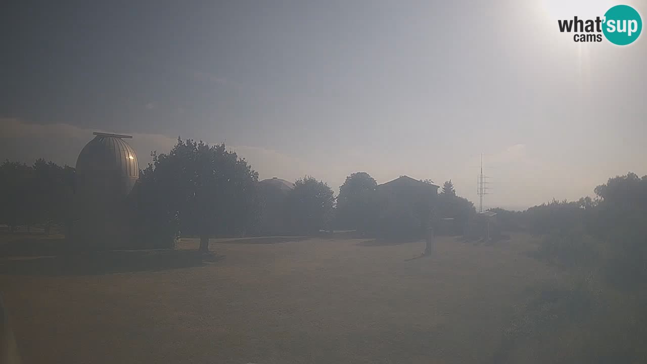 Webcam en direct de l’Observatoire de Višnjan – Explorez le ciel, les astéroïdes, les comètes et les météoroïdes