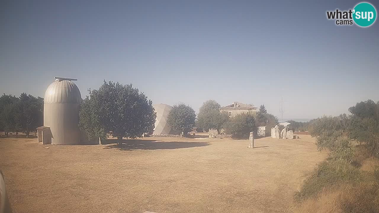 Webcam en direct de l’Observatoire de Višnjan – Explorez le ciel, les astéroïdes, les comètes et les météoroïdes