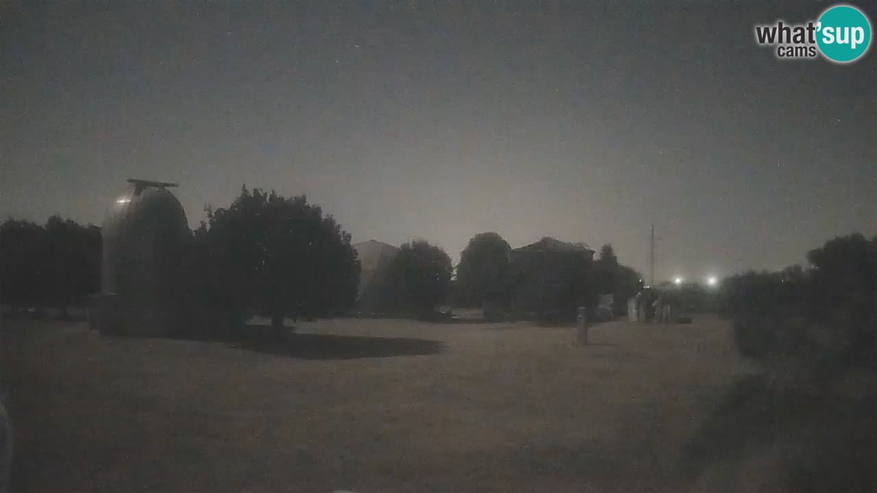 Višnjan-Observatorium Live Webcam – Explore the Sky, Asteroids, Comets, and Meteoroids