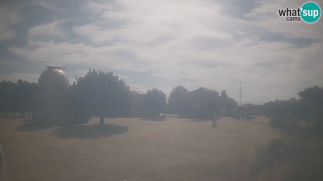 Webcam en direct de l’Observatoire de Višnjan – Explorez le ciel, les astéroïdes, les comètes et les météoroïdes