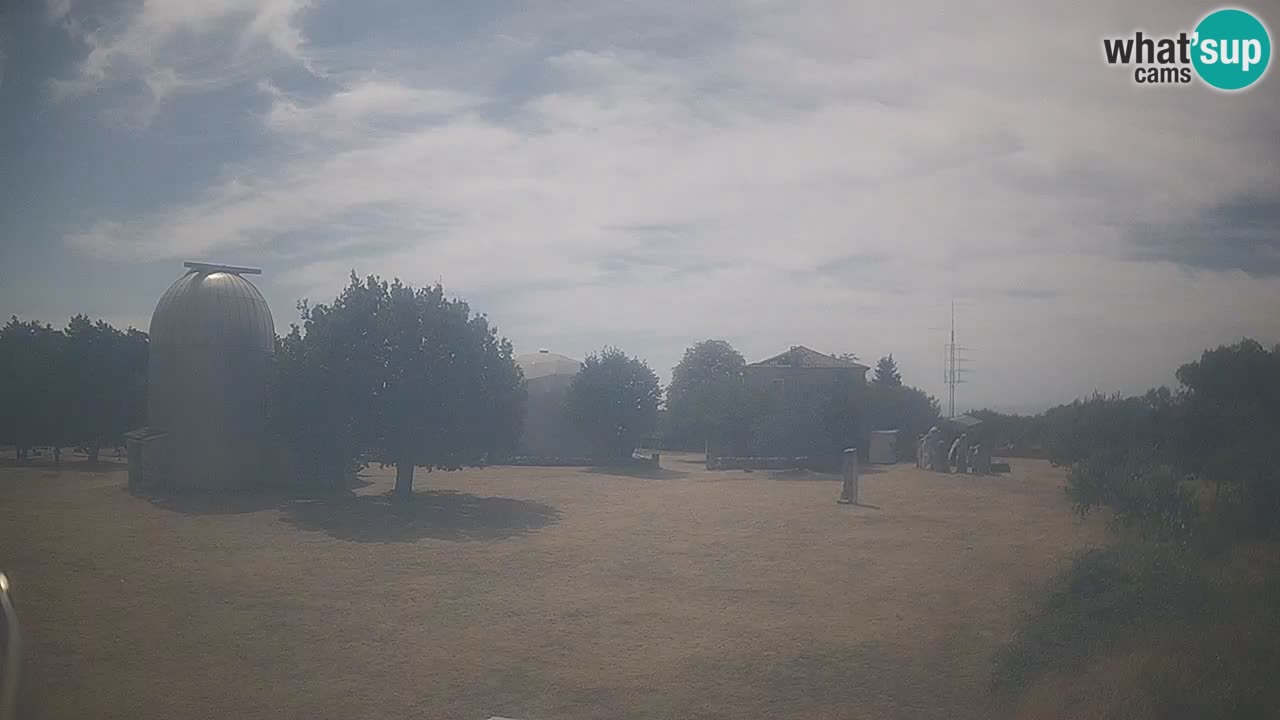 Webcam en direct de l’Observatoire de Višnjan – Explorez le ciel, les astéroïdes, les comètes et les météoroïdes