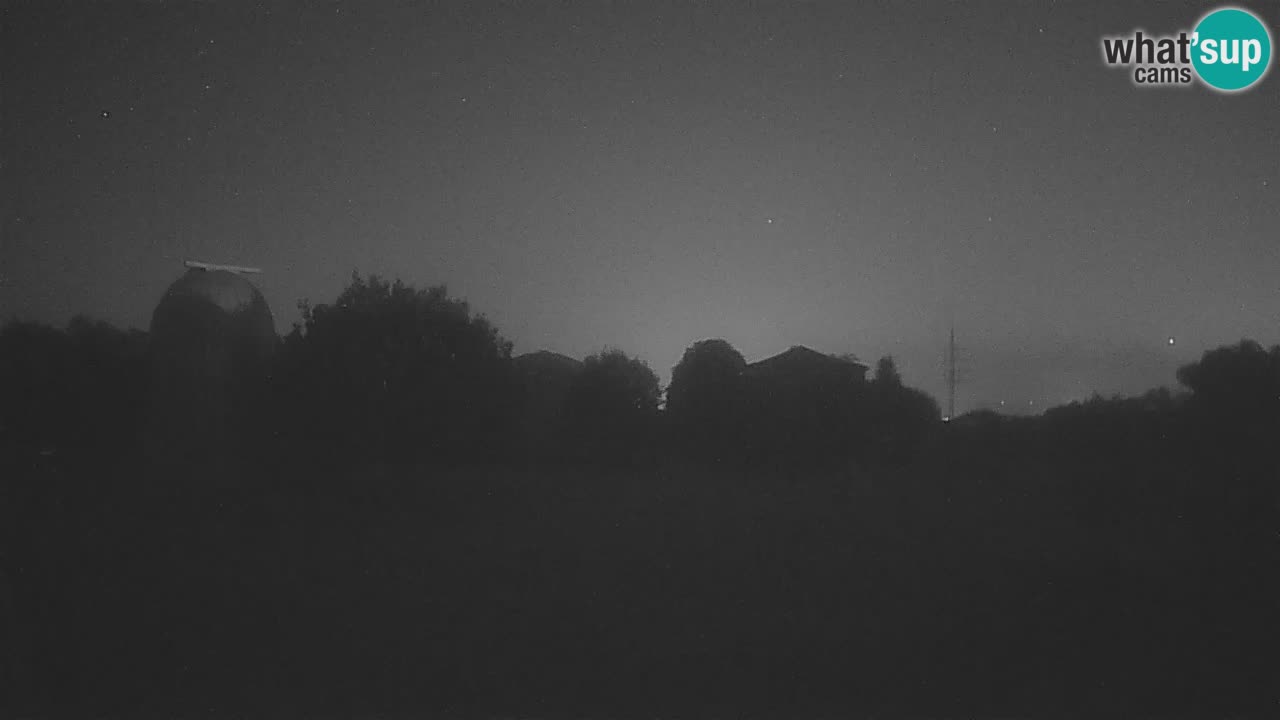 Cámara web en vivo del Observatorio de Višnjan: explora el cielo, los asteroides, cometas y meteoroides