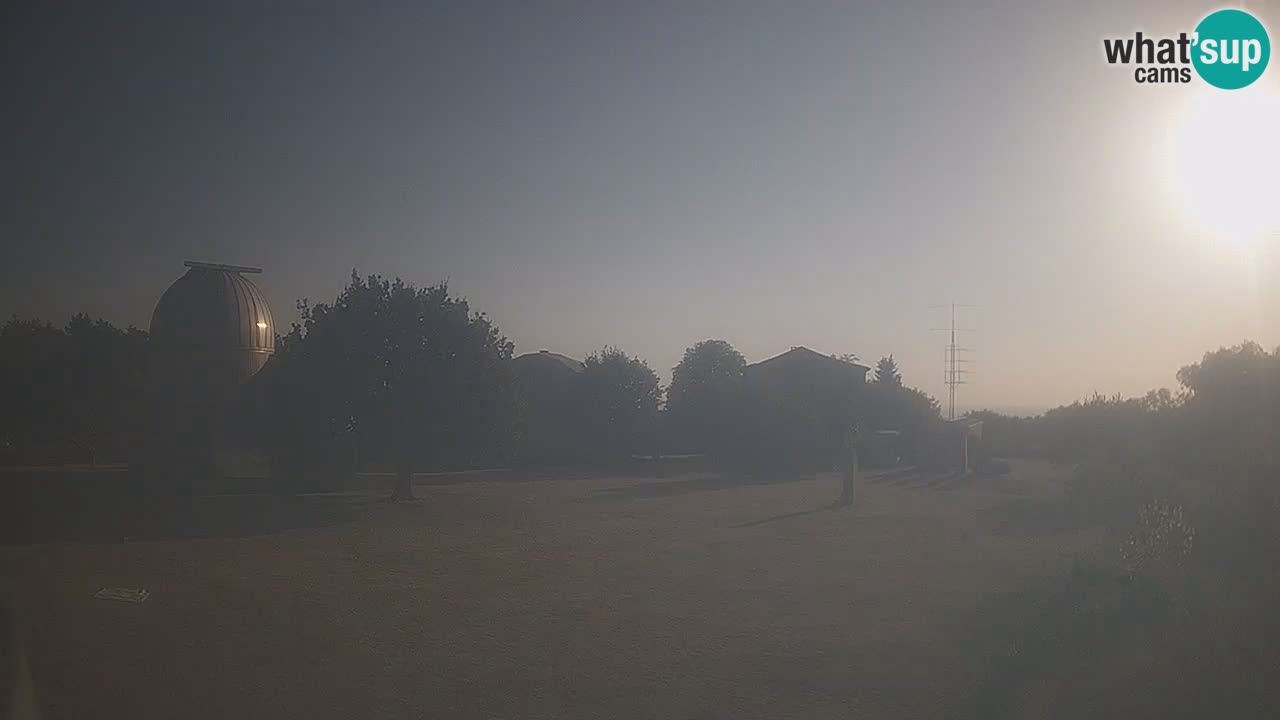 Webcam en direct de l’Observatoire de Višnjan – Explorez le ciel, les astéroïdes, les comètes et les météoroïdes