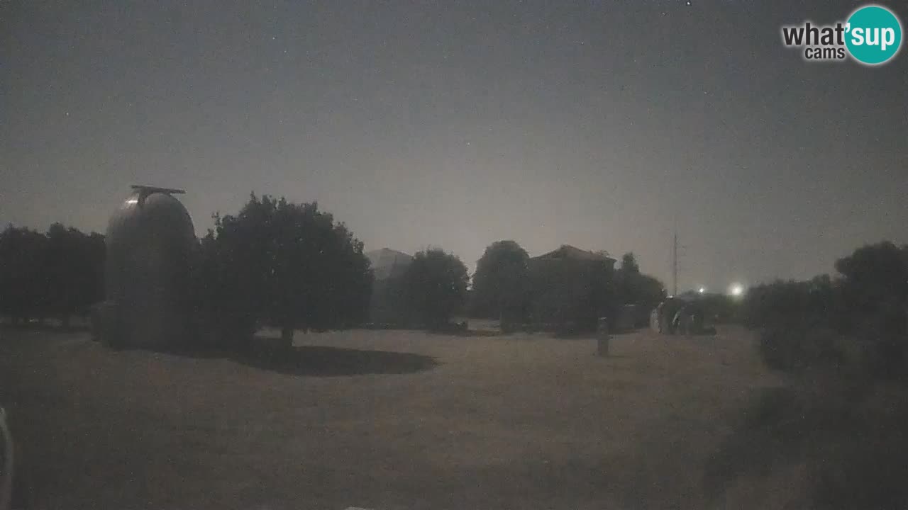 Višnjan-Observatorium Live Webcam – Explore the Sky, Asteroids, Comets, and Meteoroids