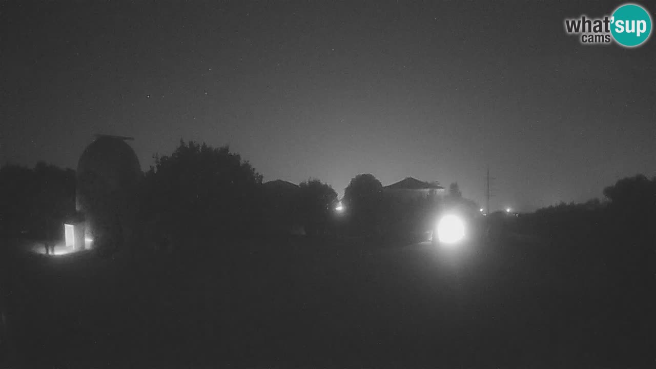 Višnjan-Observatorium Live Webcam – Explore the Sky, Asteroids, Comets, and Meteoroids