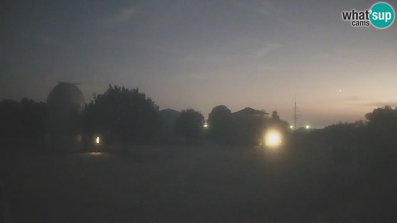 Webcam en direct de l’Observatoire de Višnjan – Explorez le ciel, les astéroïdes, les comètes et les météoroïdes