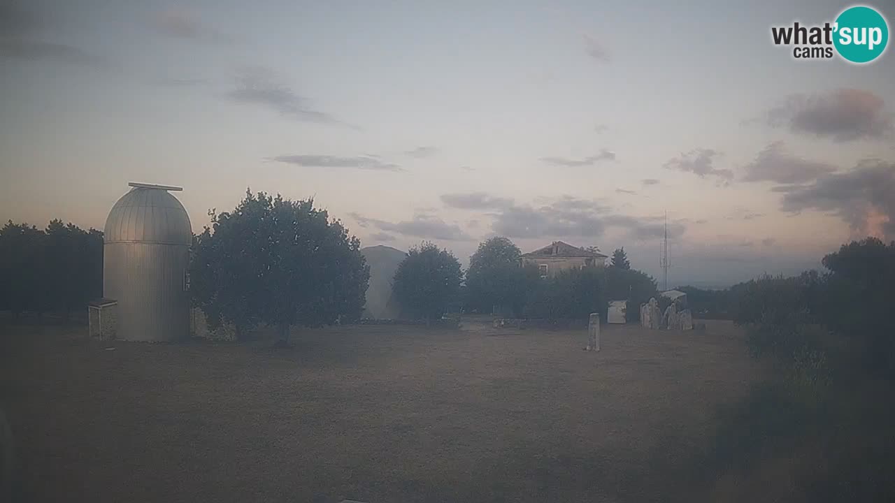 Webcam en direct de l’Observatoire de Višnjan – Explorez le ciel, les astéroïdes, les comètes et les météoroïdes
