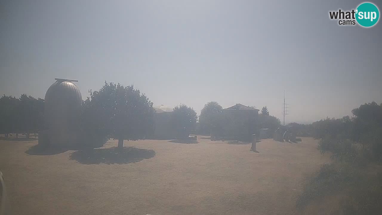 Webcam en direct de l’Observatoire de Višnjan – Explorez le ciel, les astéroïdes, les comètes et les météoroïdes